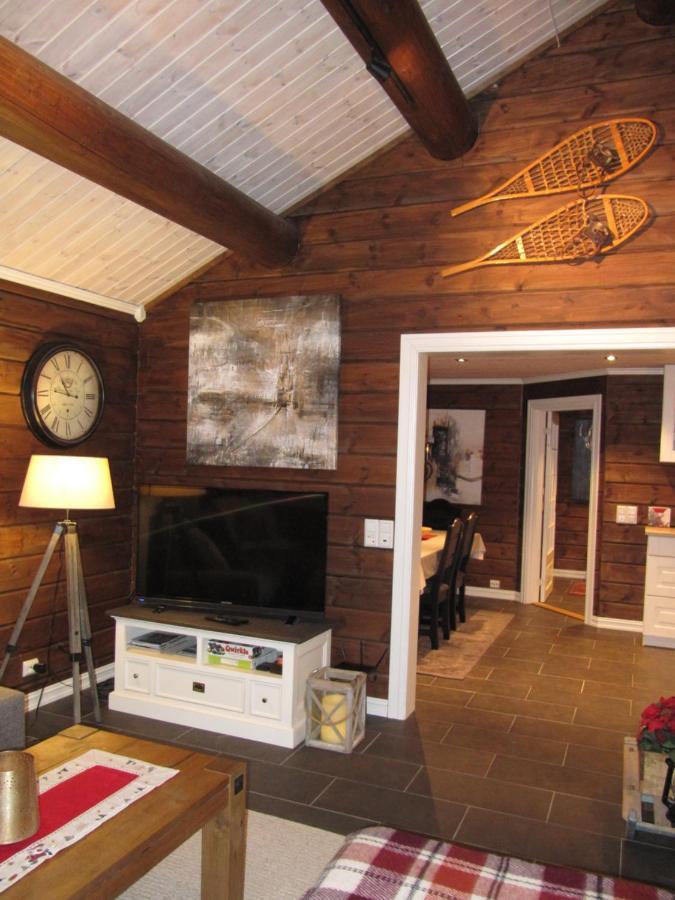 Malangen Lodge Mestervik Екстер'єр фото