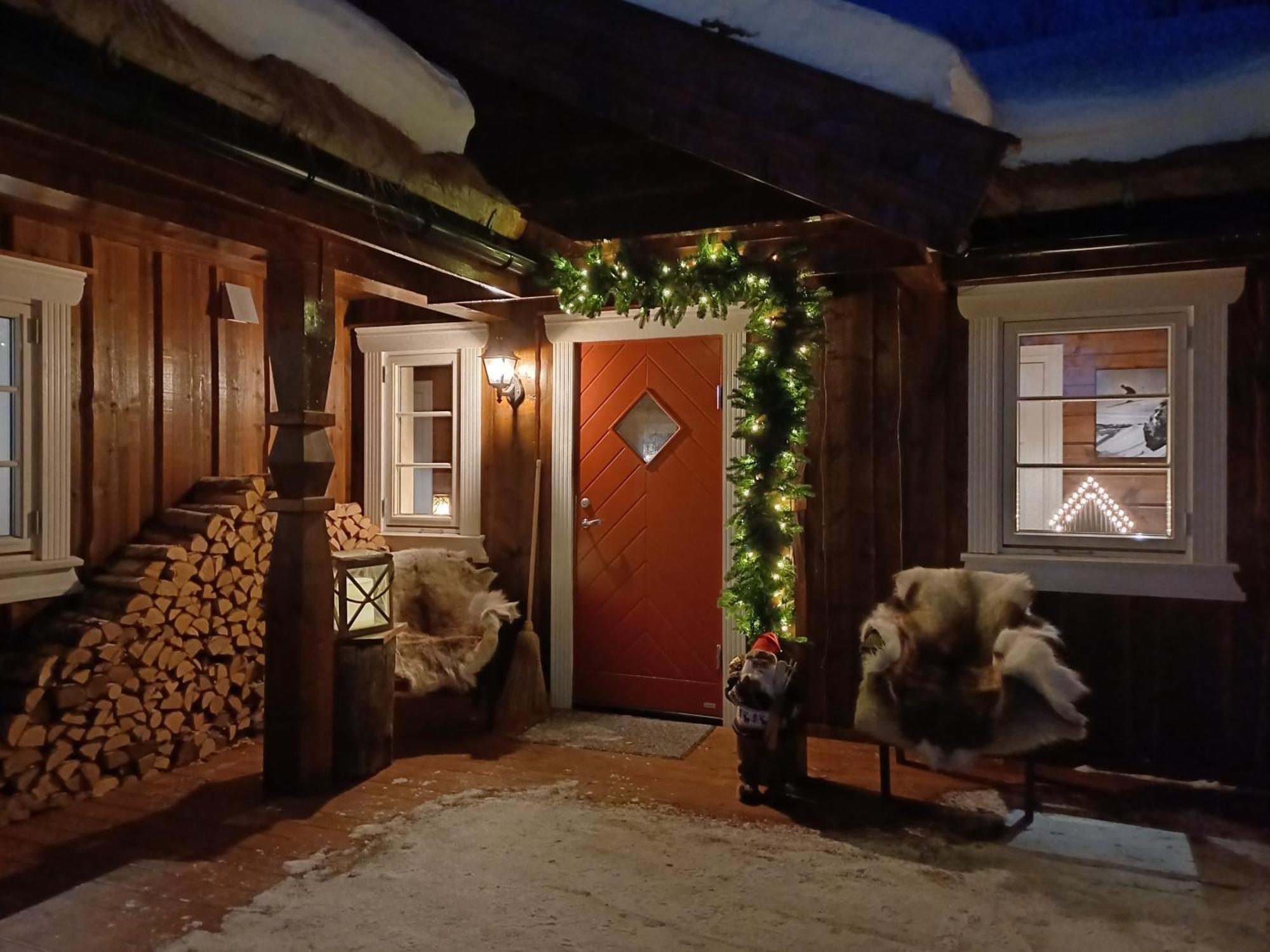 Malangen Lodge Mestervik Екстер'єр фото