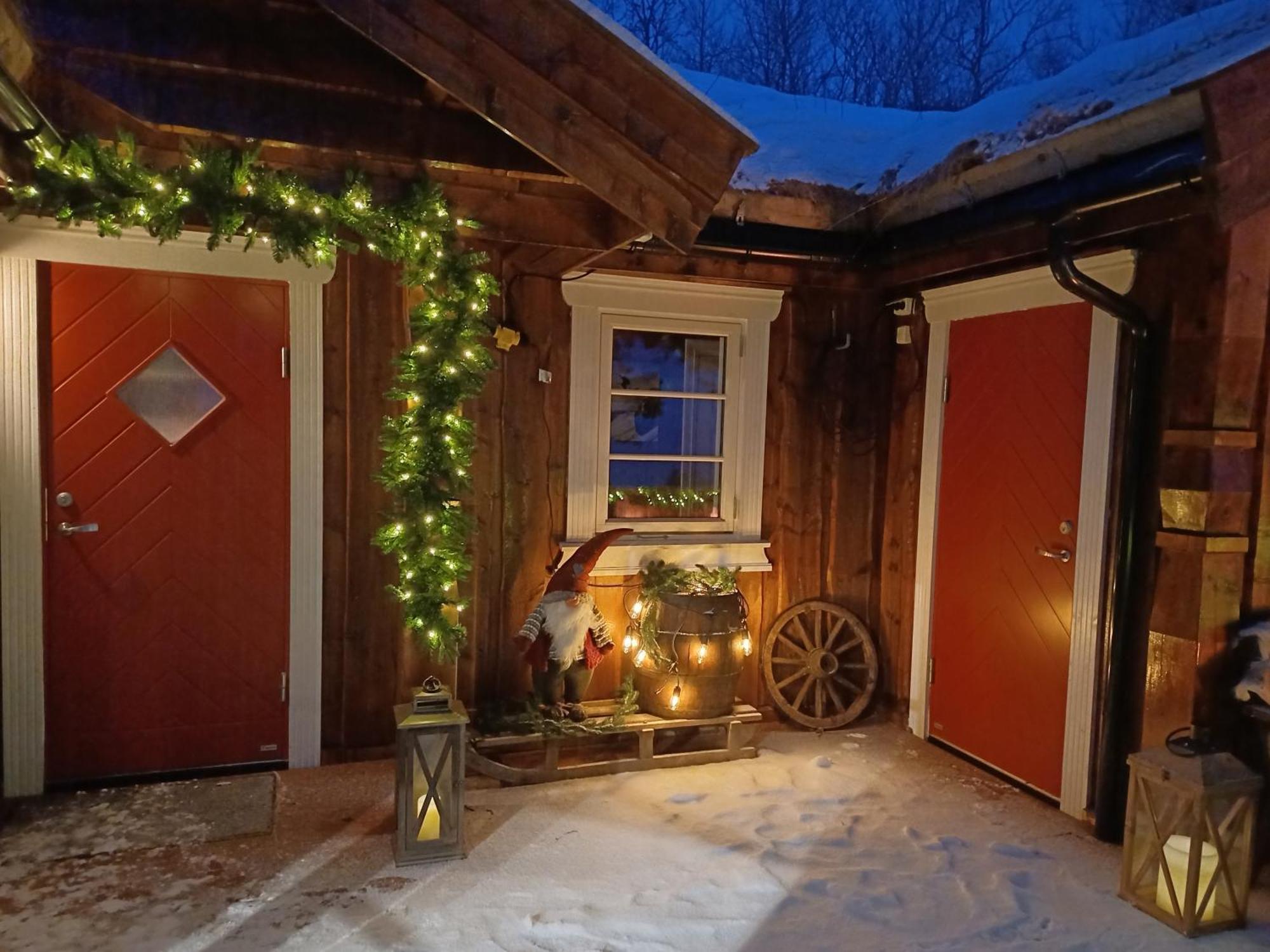 Malangen Lodge Mestervik Екстер'єр фото